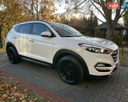 Білий Хендай Туксон, об'ємом двигуна 2 л та пробігом 148 тис. км за 22500 $, фото 8 на Automoto.ua