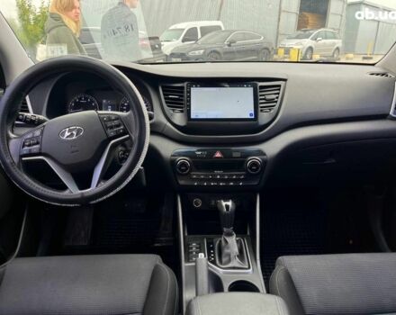 Хендай Туксон 2016 в Львове на Automoto.ua Белый Хендай Туксон, объемом двигателя 2 л и пробегом 147 тыс. км за 18740 $, фото 21 на Automoto.ua