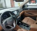 Белый Хендай Туксон, объемом двигателя 2 л и пробегом 158 тыс. км за 21000 $, фото 14 на Automoto.ua