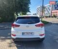 Білий Хендай Туксон, об'ємом двигуна 2 л та пробігом 185 тис. км за 13700 $, фото 4 на Automoto.ua