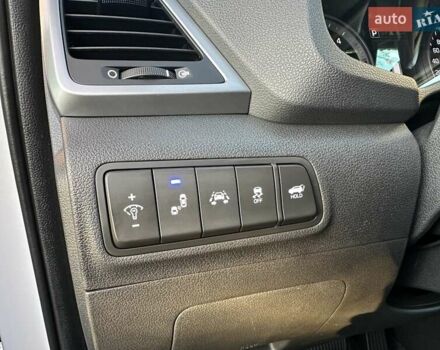 Білий Хендай Туксон, об'ємом двигуна 2 л та пробігом 148 тис. км за 22500 $, фото 38 на Automoto.ua