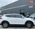 Белый Хендай Туксон, объемом двигателя 2 л и пробегом 147 тыс. км за 18740 $, фото 10 на Automoto.ua