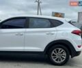 Белый Хендай Туксон, объемом двигателя 2 л и пробегом 147 тыс. км за 18740 $, фото 5 на Automoto.ua