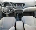 Белый Хендай Туксон, объемом двигателя 2 л и пробегом 156 тыс. км за 2900 $, фото 7 на Automoto.ua