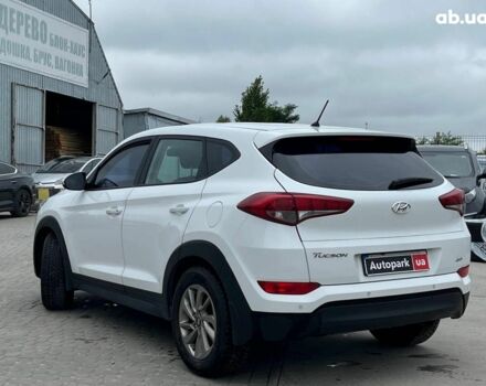 Хендай Туксон 2016 в Львове на Automoto.ua Белый Хендай Туксон, объемом двигателя 2 л и пробегом 147 тыс. км за 18740 $, фото 6 на Automoto.ua