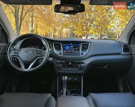 Білий Хендай Туксон, об'ємом двигуна 2 л та пробігом 148 тис. км за 22500 $, фото 22 на Automoto.ua