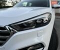 Білий Хендай Туксон, об'ємом двигуна 2 л та пробігом 175 тис. км за 18200 $, фото 16 на Automoto.ua