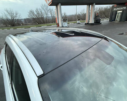 Белый Хендай Туксон, объемом двигателя 2 л и пробегом 152 тыс. км за 18500 $, фото 31 на Automoto.ua