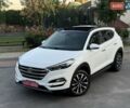 Білий Хендай Туксон, об'ємом двигуна 2 л та пробігом 175 тис. км за 18200 $, фото 4 на Automoto.ua