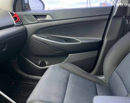 Хендай Туксон 2016 в Львове на Automoto.ua Белый Хендай Туксон, объемом двигателя 2 л и пробегом 147 тыс. км за 18740 $, фото 26 на Automoto.ua