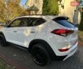 Білий Хендай Туксон, об'ємом двигуна 2 л та пробігом 148 тис. км за 22500 $, фото 5 на Automoto.ua