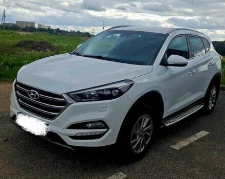 Білий Хендай Туксон, об'ємом двигуна 0 л та пробігом 77 тис. км за 9800 $, фото 1 на Automoto.ua