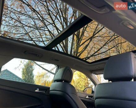 Білий Хендай Туксон, об'ємом двигуна 2 л та пробігом 148 тис. км за 22500 $, фото 66 на Automoto.ua