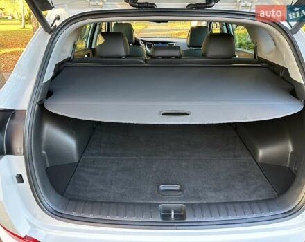 Білий Хендай Туксон, об'ємом двигуна 2 л та пробігом 148 тис. км за 22500 $, фото 70 на Automoto.ua