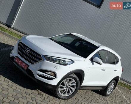 Хендай Туксон 2016 в Ивано-Франковске на Automoto.ua Белый Хендай Туксон, объемом двигателя 2 л и пробегом 148 тыс. км за 18950 $, фото 5 на Automoto.ua