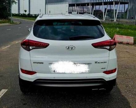 Білий Хендай Туксон, об'ємом двигуна 0 л та пробігом 77 тис. км за 9800 $, фото 5 на Automoto.ua