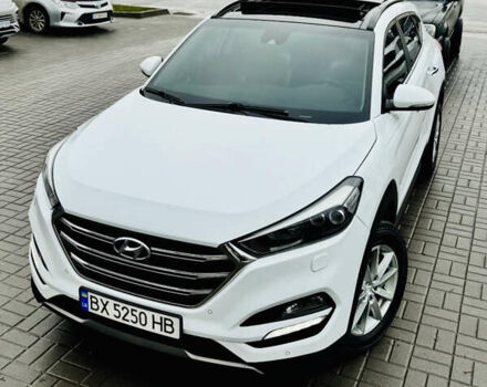 Белый Хендай Туксон, объемом двигателя 2 л и пробегом 173 тыс. км за 17200 $, фото 11 на Automoto.ua