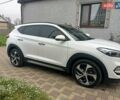 Белый Хендай Туксон, объемом двигателя 2 л и пробегом 158 тыс. км за 21000 $, фото 13 на Automoto.ua