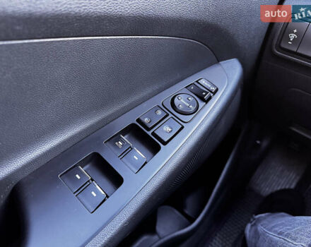 Хендай Туксон 2016 в Одессе на Automoto.ua Белый Хендай Туксон, объемом двигателя 2 л и пробегом 148 тыс. км за 20500 $, фото 10 на Automoto.ua