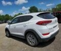 Белый Хендай Туксон, объемом двигателя 2 л и пробегом 156 тыс. км за 2900 $, фото 1 на Automoto.ua
