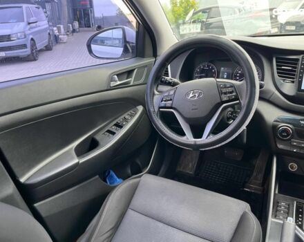 Хендай Туксон 2016 в Львове на Automoto.ua Белый Хендай Туксон, объемом двигателя 2 л и пробегом 147 тыс. км за 18740 $, фото 17 на Automoto.ua