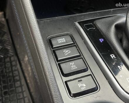 Хендай Туксон 2016 в Львове на Automoto.ua Белый Хендай Туксон, объемом двигателя 2 л и пробегом 147 тыс. км за 18740 $, фото 29 на Automoto.ua