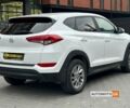 Білий Хендай Туксон, об'ємом двигуна 2 л та пробігом 120 тис. км за 14990 $, фото 5 на Automoto.ua