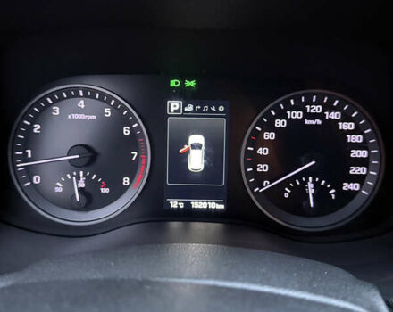 Белый Хендай Туксон, объемом двигателя 2 л и пробегом 152 тыс. км за 18500 $, фото 13 на Automoto.ua