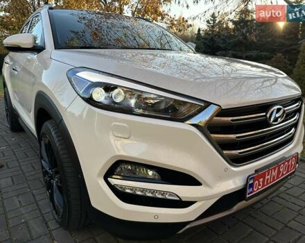 Білий Хендай Туксон, об'ємом двигуна 2 л та пробігом 148 тис. км за 22500 $, фото 79 на Automoto.ua