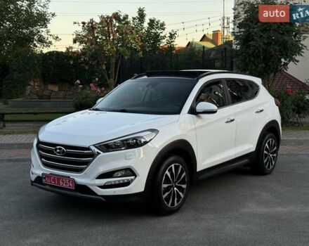 Білий Хендай Туксон, об'ємом двигуна 2 л та пробігом 175 тис. км за 18200 $, фото 1 на Automoto.ua