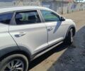 Белый Хендай Туксон, объемом двигателя 2 л и пробегом 58 тыс. км за 17500 $, фото 2 на Automoto.ua