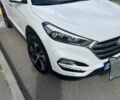 Белый Хендай Туксон, объемом двигателя 2 л и пробегом 71 тыс. км за 21500 $, фото 3 на Automoto.ua