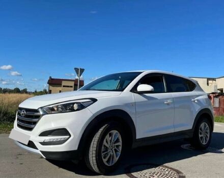 Белый Хендай Туксон, объемом двигателя 0 л и пробегом 144 тыс. км за 12600 $, фото 6 на Automoto.ua