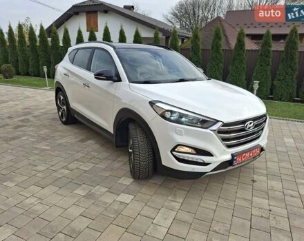 Белый Хендай Туксон, объемом двигателя 2 л и пробегом 203 тыс. км за 18700 $, фото 23 на Automoto.ua