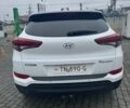 Белый Хендай Туксон, объемом двигателя 1.7 л и пробегом 149 тыс. км за 18200 $, фото 4 на Automoto.ua