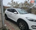 Белый Хендай Туксон, объемом двигателя 2 л и пробегом 187 тыс. км за 24000 $, фото 30 на Automoto.ua