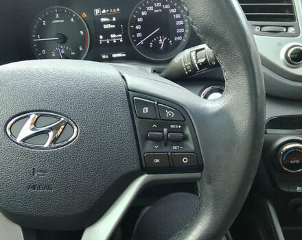 Белый Хендай Туксон, объемом двигателя 2 л и пробегом 68 тыс. км за 27000 $, фото 23 на Automoto.ua