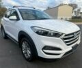 Белый Хендай Туксон, объемом двигателя 2 л и пробегом 60 тыс. км за 12200 $, фото 1 на Automoto.ua