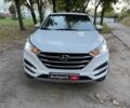 Белый Хендай Туксон, объемом двигателя 2 л и пробегом 193 тыс. км за 17890 $, фото 1 на Automoto.ua
