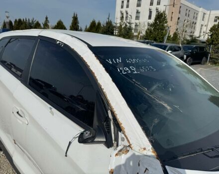 Білий Хендай Туксон, об'ємом двигуна 2 л та пробігом 82 тис. км за 15800 $, фото 2 на Automoto.ua