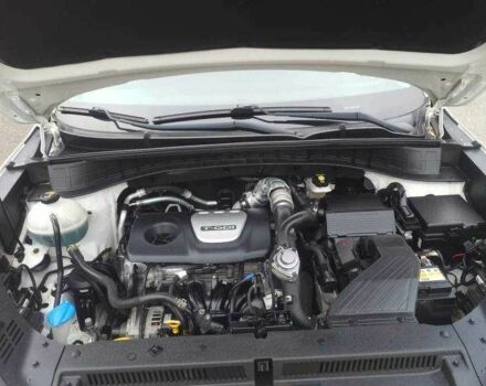 Білий Хендай Туксон, об'ємом двигуна 1.6 л та пробігом 85 тис. км за 10600 $, фото 10 на Automoto.ua