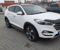 Белый Хендай Туксон, объемом двигателя 2 л и пробегом 260 тыс. км за 19900 $, фото 26 на Automoto.ua