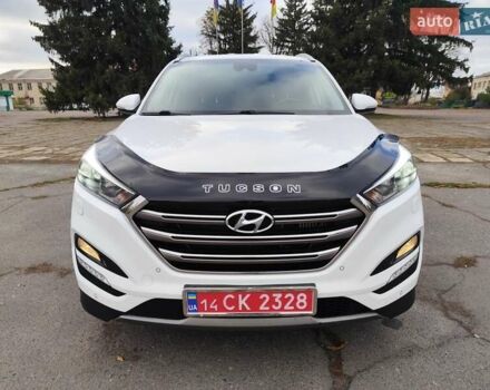 Белый Хендай Туксон, объемом двигателя 2 л и пробегом 217 тыс. км за 18300 $, фото 10 на Automoto.ua