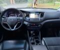 Белый Хендай Туксон, объемом двигателя 2 л и пробегом 193 тыс. км за 17890 $, фото 17 на Automoto.ua