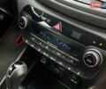 Белый Хендай Туксон, объемом двигателя 2 л и пробегом 175 тыс. км за 22990 $, фото 26 на Automoto.ua
