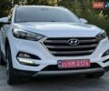 Белый Хендай Туксон, объемом двигателя 2 л и пробегом 147 тыс. км за 21299 $, фото 4 на Automoto.ua