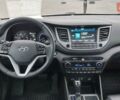 Белый Хендай Туксон, объемом двигателя 2 л и пробегом 260 тыс. км за 19900 $, фото 16 на Automoto.ua