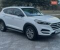 Білий Хендай Туксон, об'ємом двигуна 1.98 л та пробігом 135 тис. км за 15800 $, фото 3 на Automoto.ua
