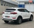 Белый Хендай Туксон, объемом двигателя 2 л и пробегом 175 тыс. км за 22990 $, фото 4 на Automoto.ua