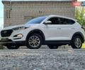 Белый Хендай Туксон, объемом двигателя 1.7 л и пробегом 145 тыс. км за 17490 $, фото 1 на Automoto.ua